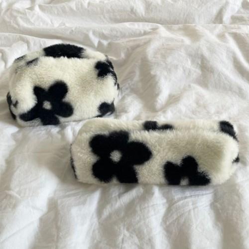 [OIA] Plump pencil case - fur flower