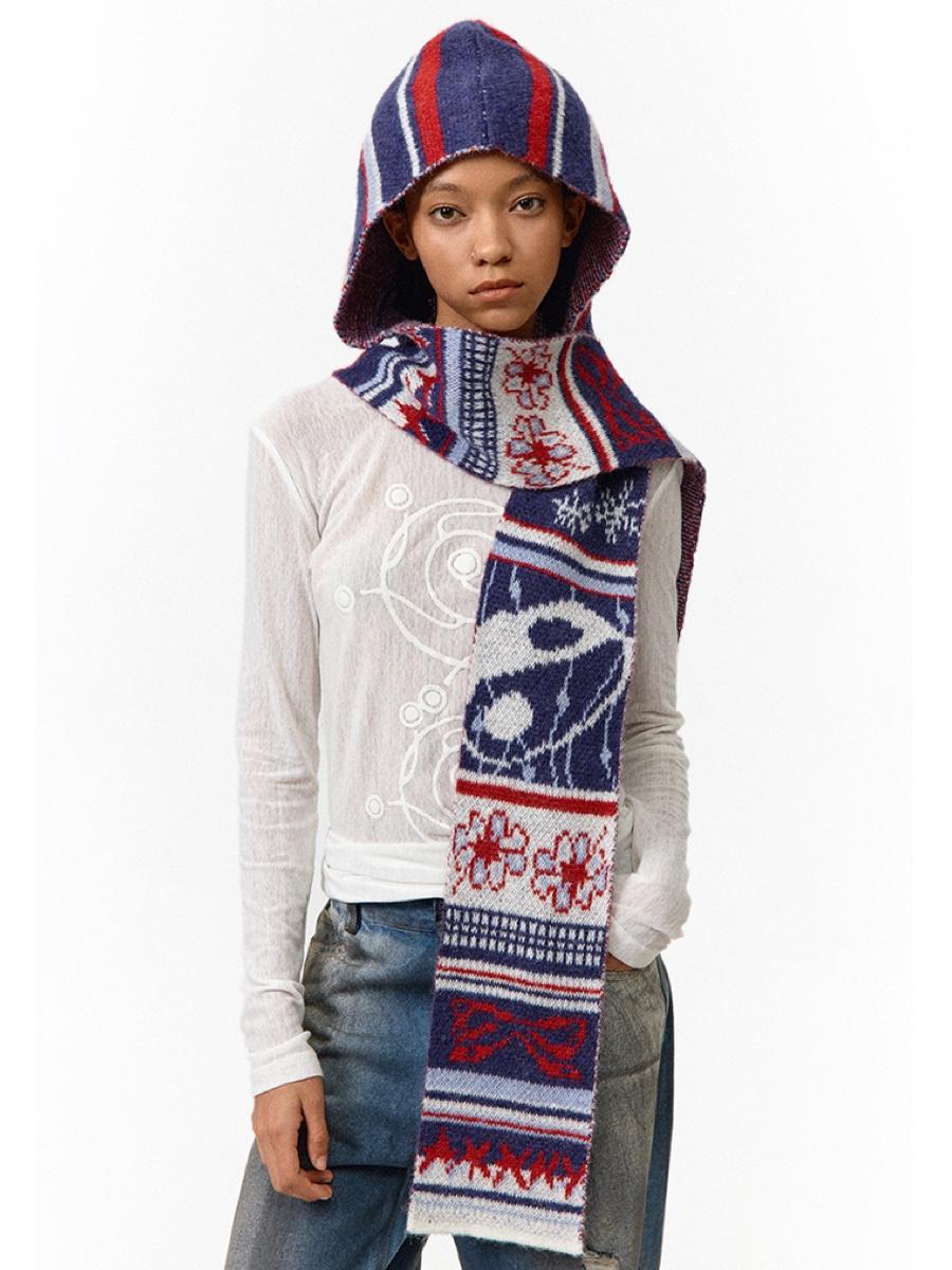 CONP Lucky All Winter Hooded Scarf