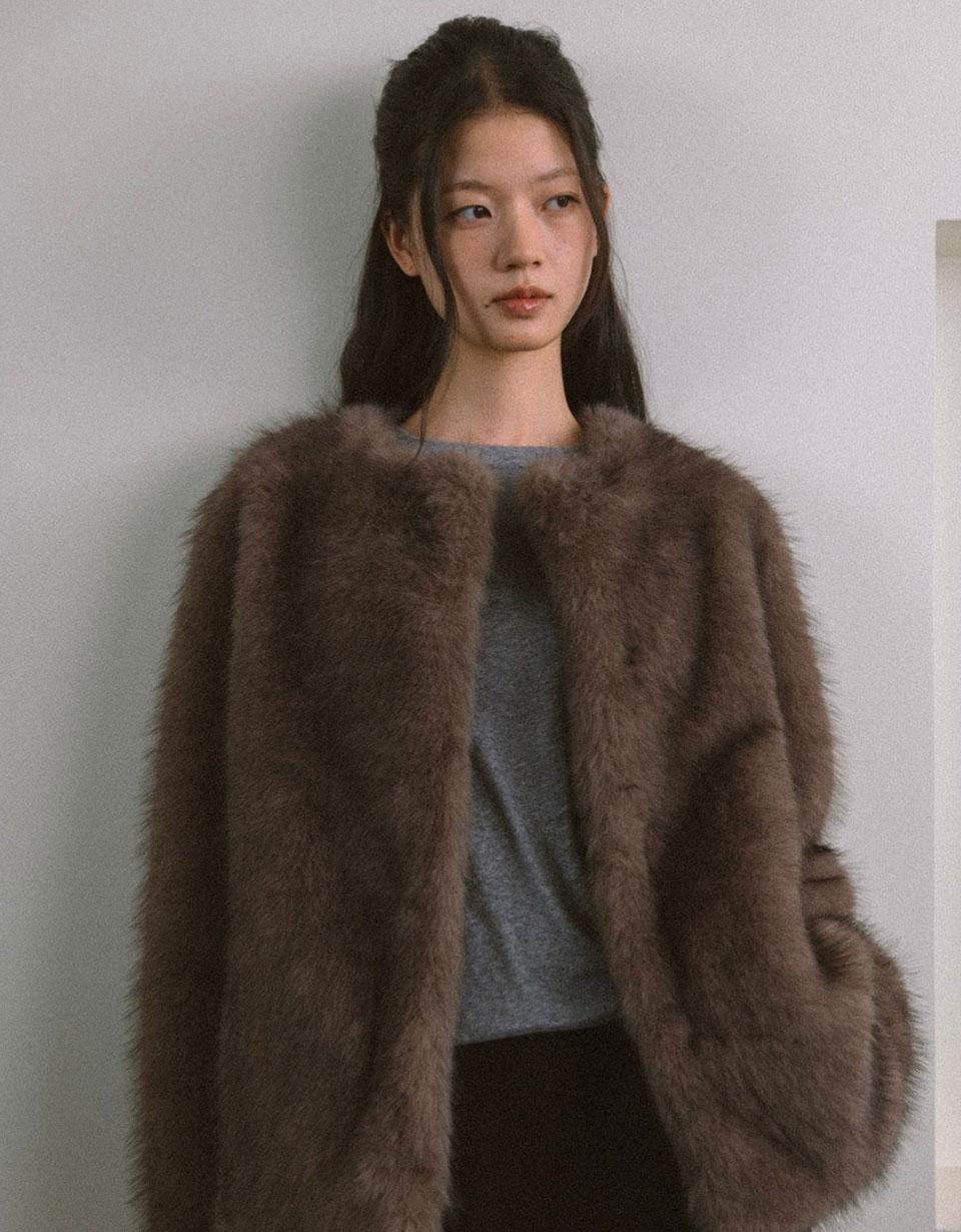 Fur Jacket & Muffler (Gray)