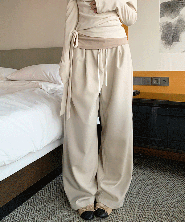 퍼빗 [최다코디] 르아브 여리와이드 배색 슬랙스 팬츠 - 2color