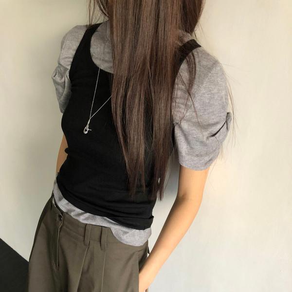 Twist sleeve t-shirt