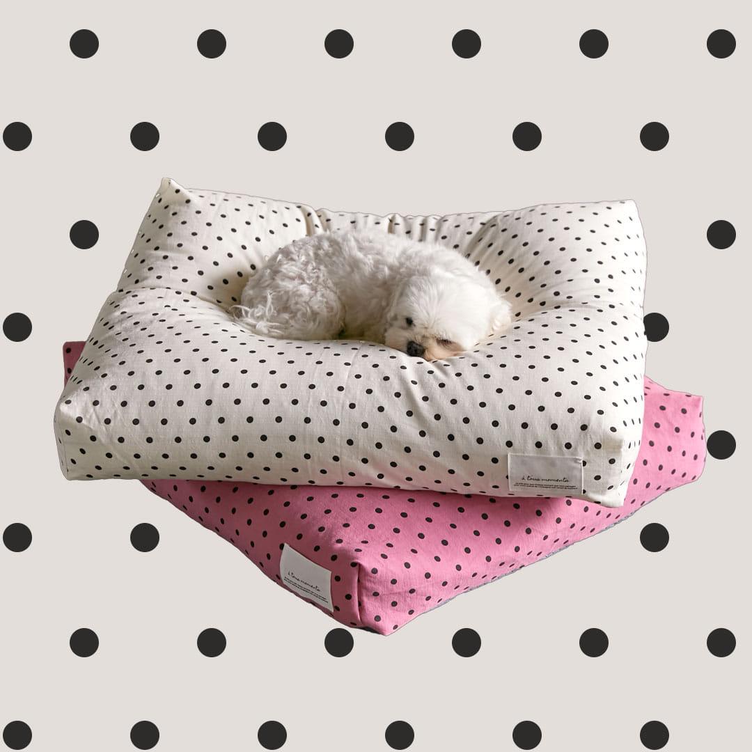 Dot Dot living -  dot dot cushion