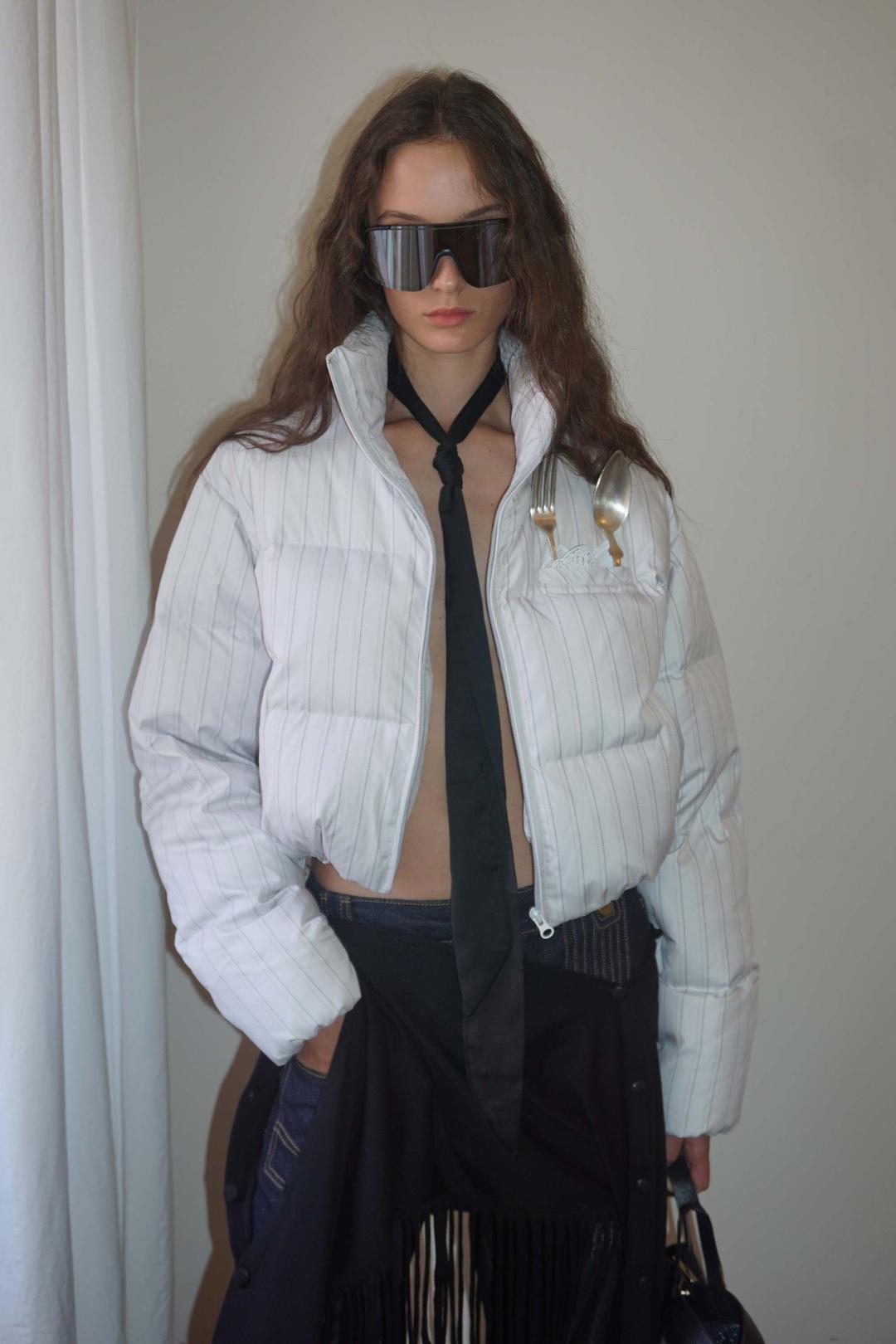 So Demure Cropped Puffer Down Ivory