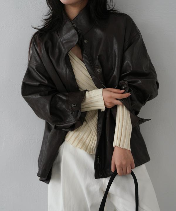 드무어 [DEMOOR] 헤이즐 오버핏 하프 레더 자켓