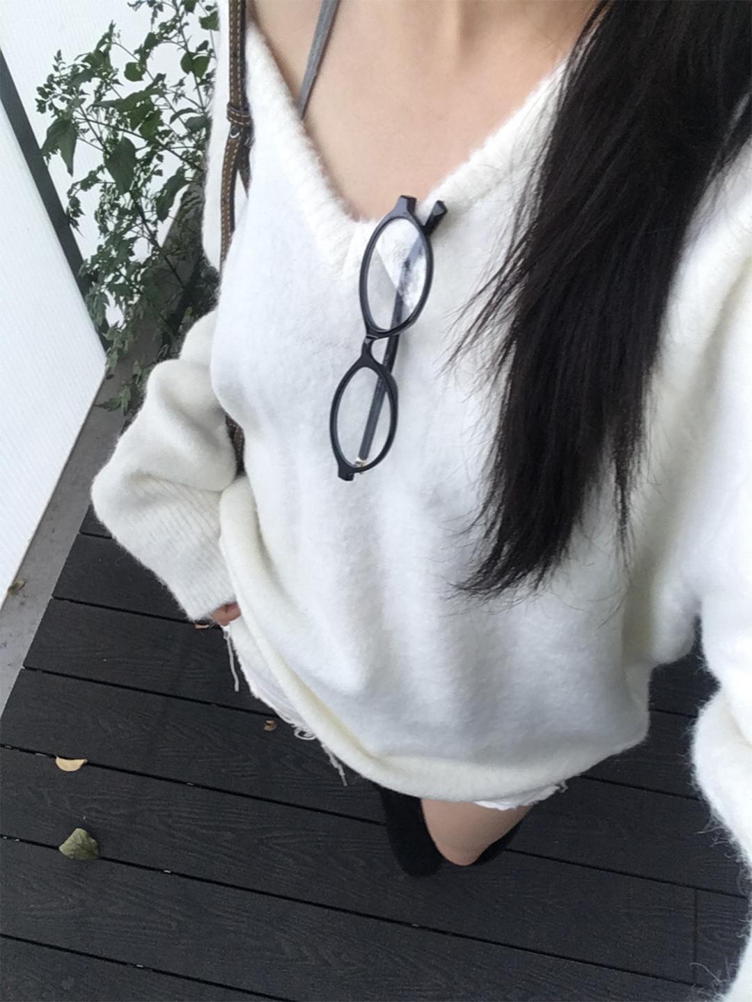 vonie loose knit