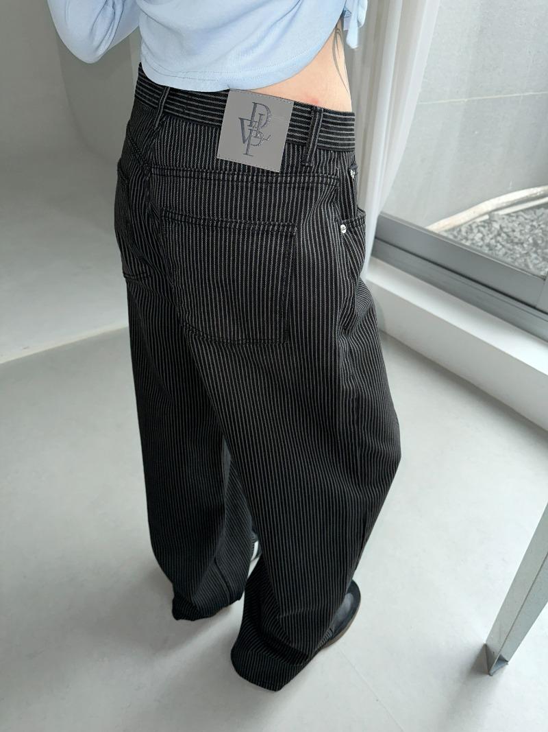 오이콧토 [당일 배송]Black stripe washing denim pants