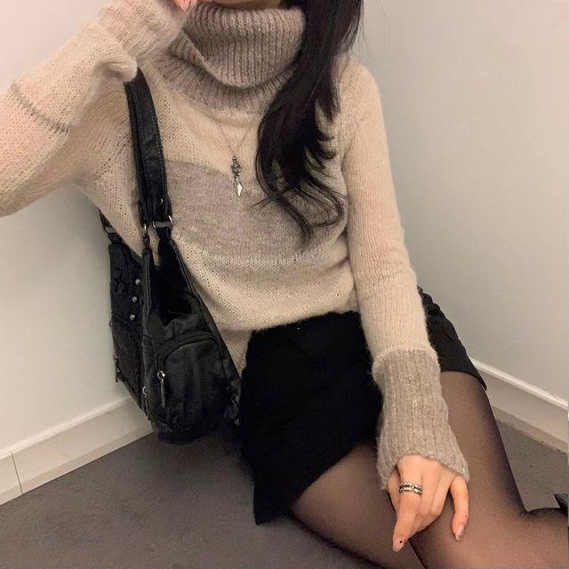 brush turtle neck knit
