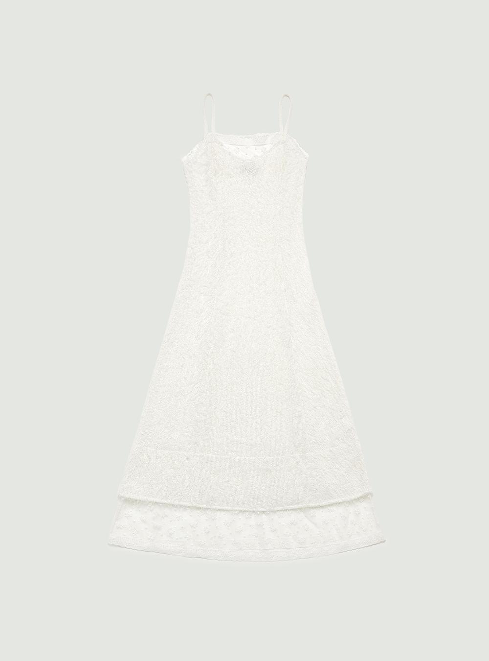 Lace layered dress. Ivory