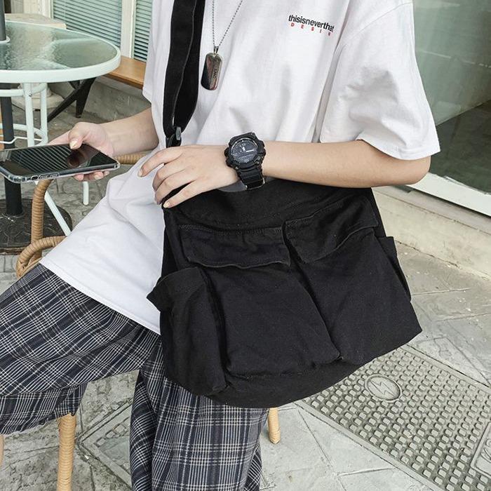 페이드 레트로 포켓 크로스백