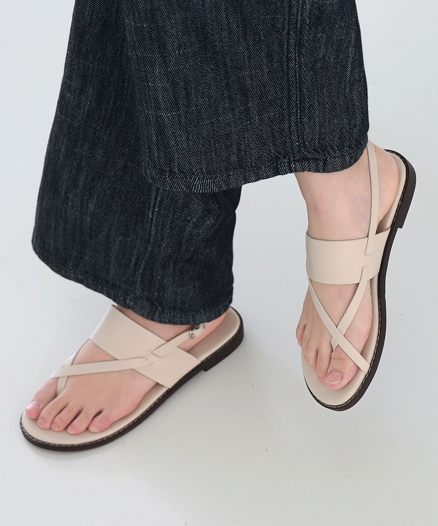 제이미 크로스 꼬임 스트랩 쪼임 샌들 2col