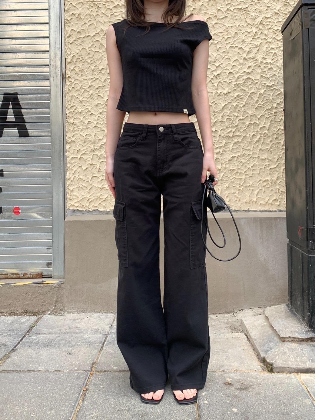 프릴리 DM. Cotton Cargo Pants