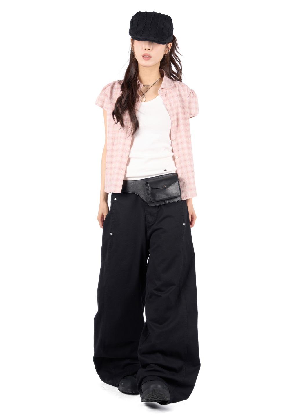 릿킴 CURVED RIVET PANTS