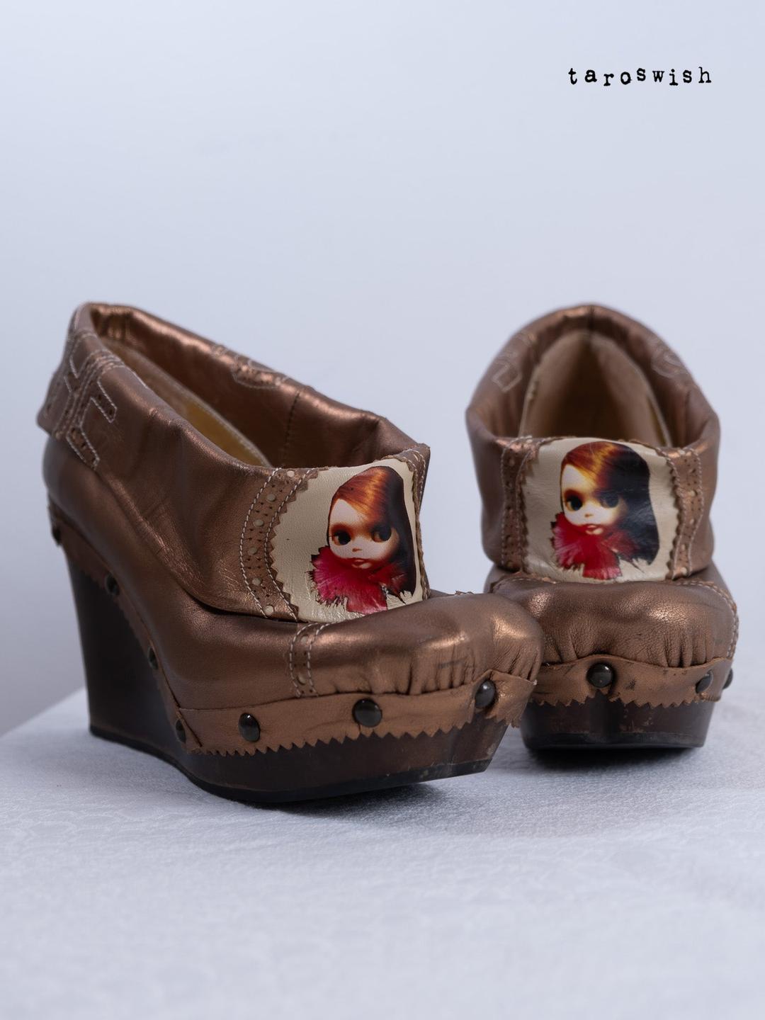 EU38 IRREGULAR CHOICE BLYTHE DOLL BRONZE WEDGE SHOES