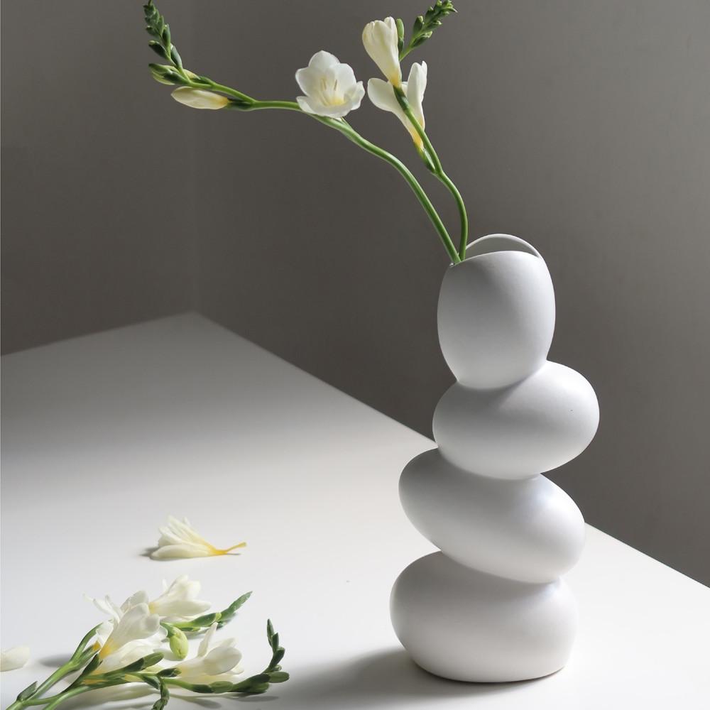 에그 화병 꽃병 돌상화병 특이한 도자기화기 한송이 화이트도자기