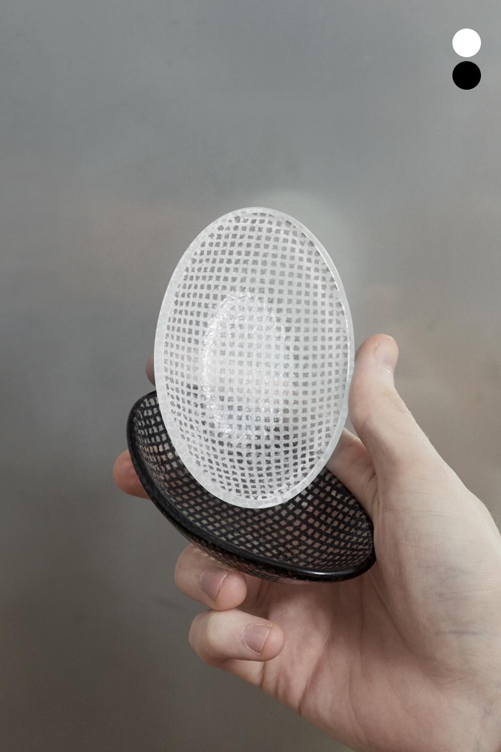 에딩 체키 아몬드 미니 소스볼 (블랙/화이트)