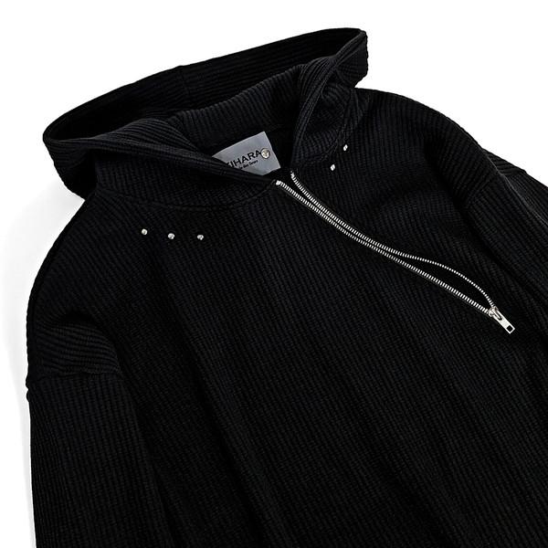 Shan piercing zipper hoodie long sleeves (black)