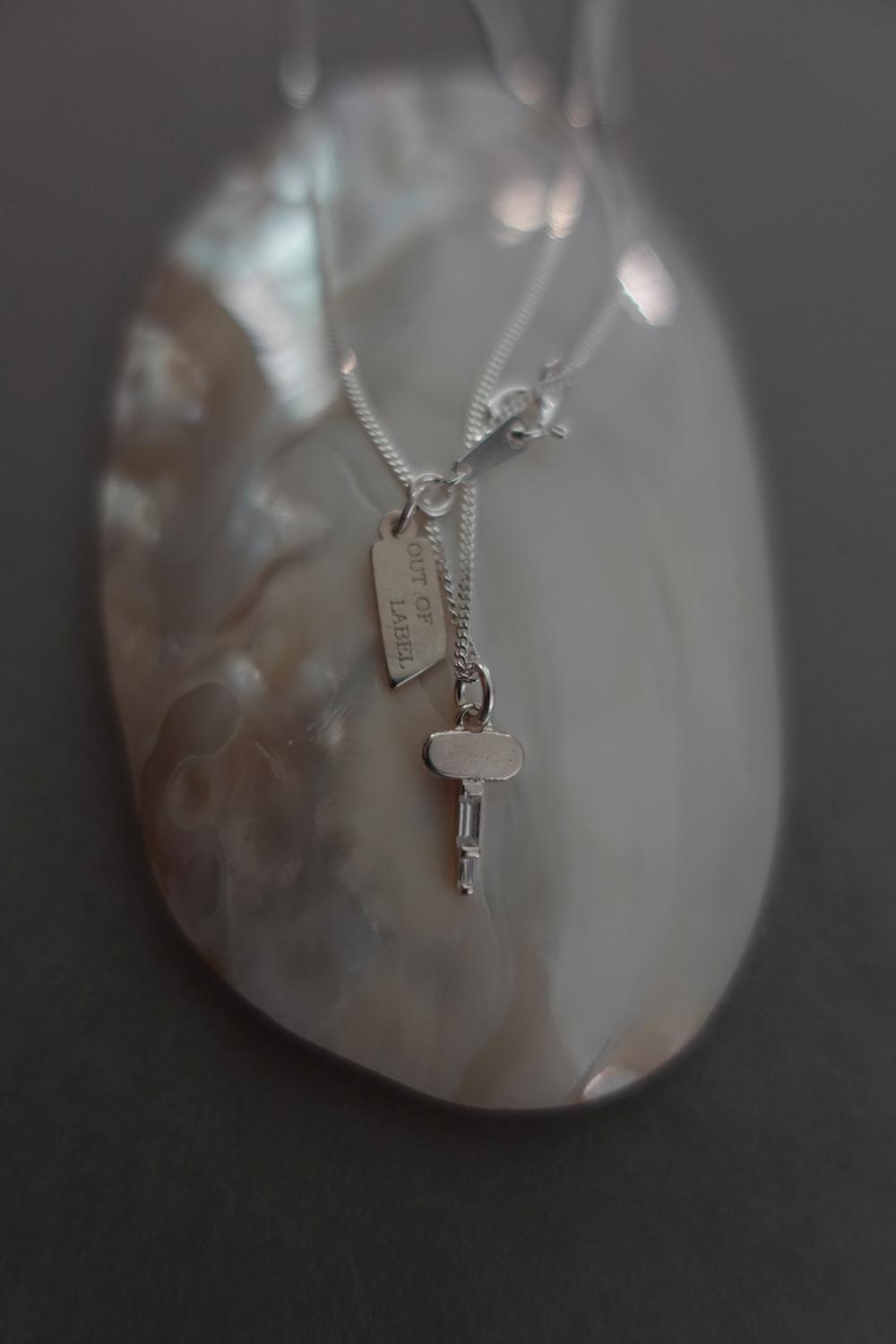 24SU Flat Key Necklace
