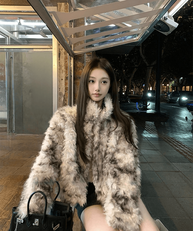 하이넥 마블 뽀글이 퍼 자켓