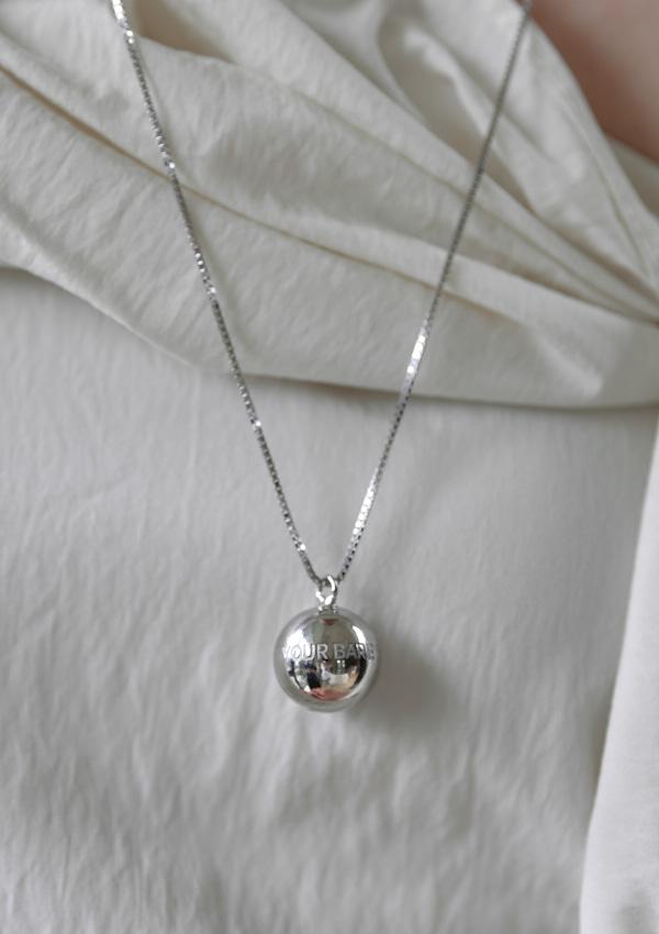 Bare Necklace 001