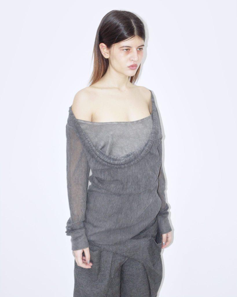 GRAY DOUBLE LAYER MESH TOP - Anemonia