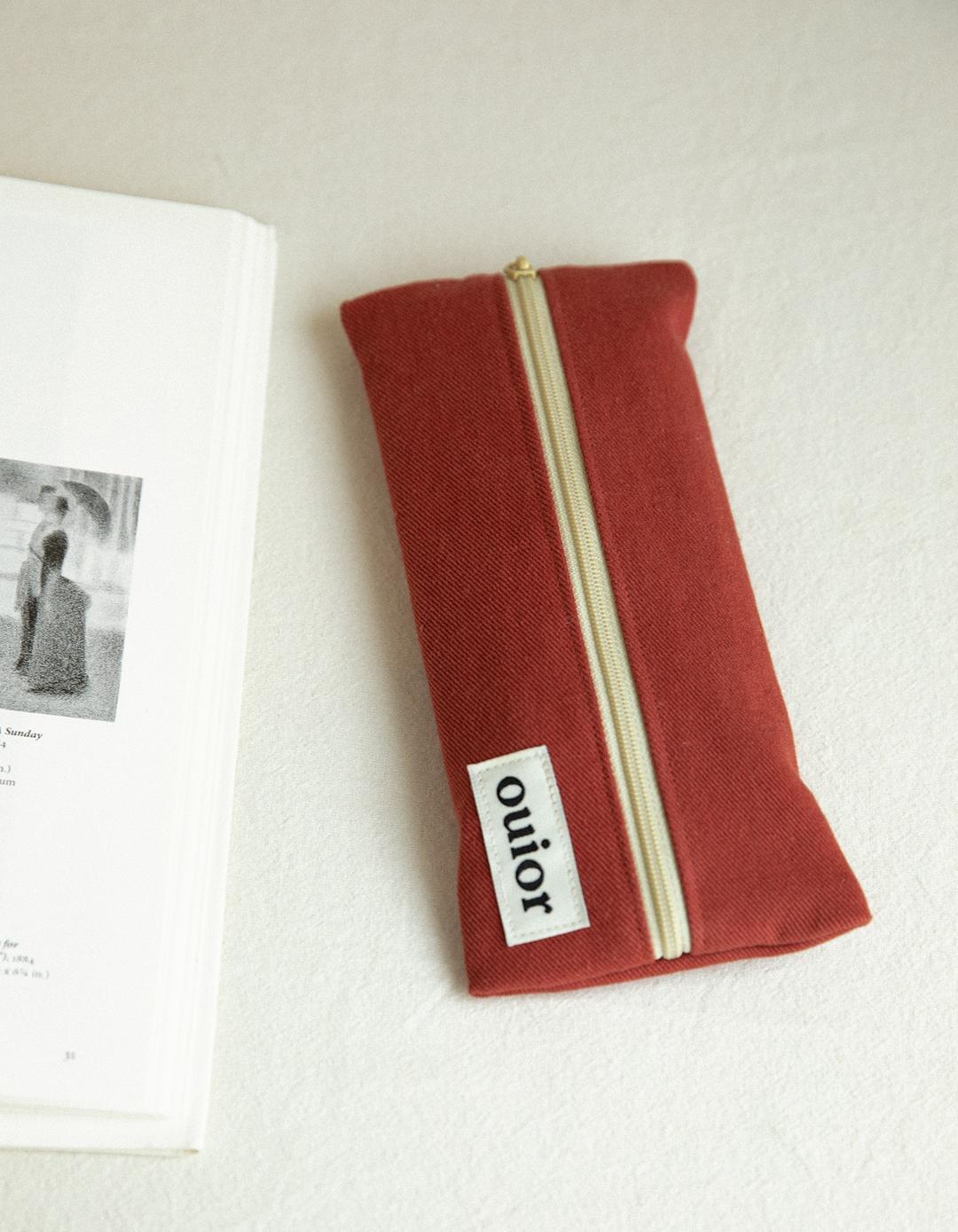 ouior flat pencil case - brick red (middle zipper)