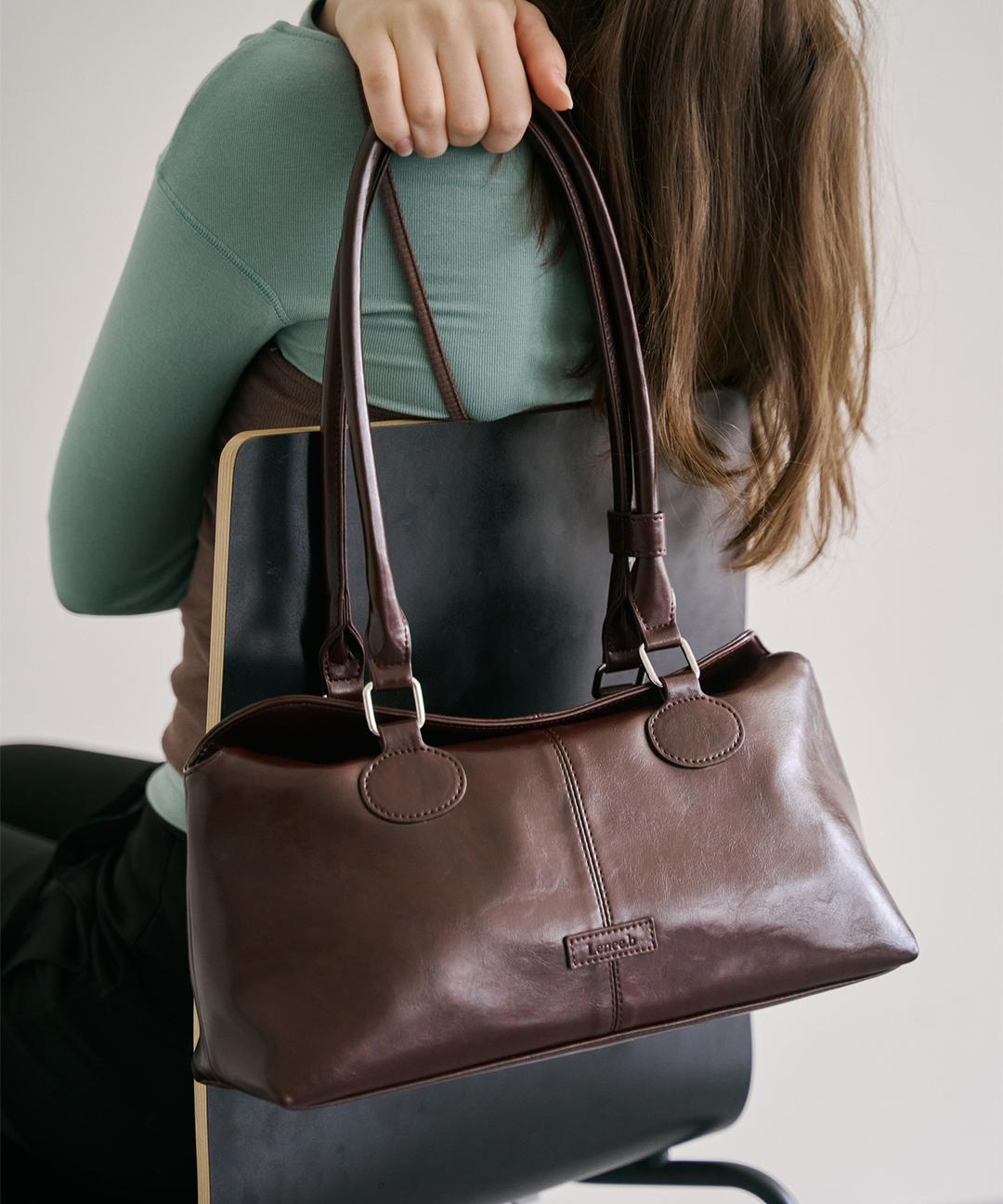 라모백 미디움 딥브라운 Ramo bag medium Deep brown