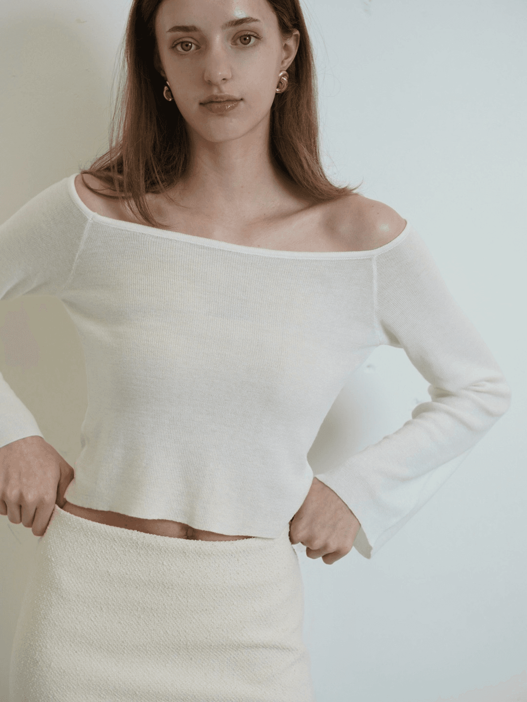 014 Light Weight Off-Shoulder Top (Ivory)