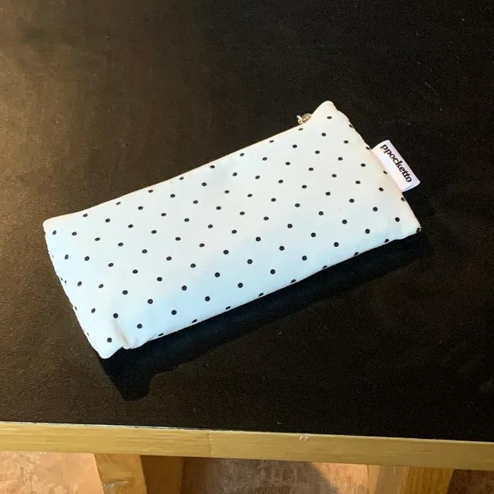 sesame dot flat pencil pouch - white