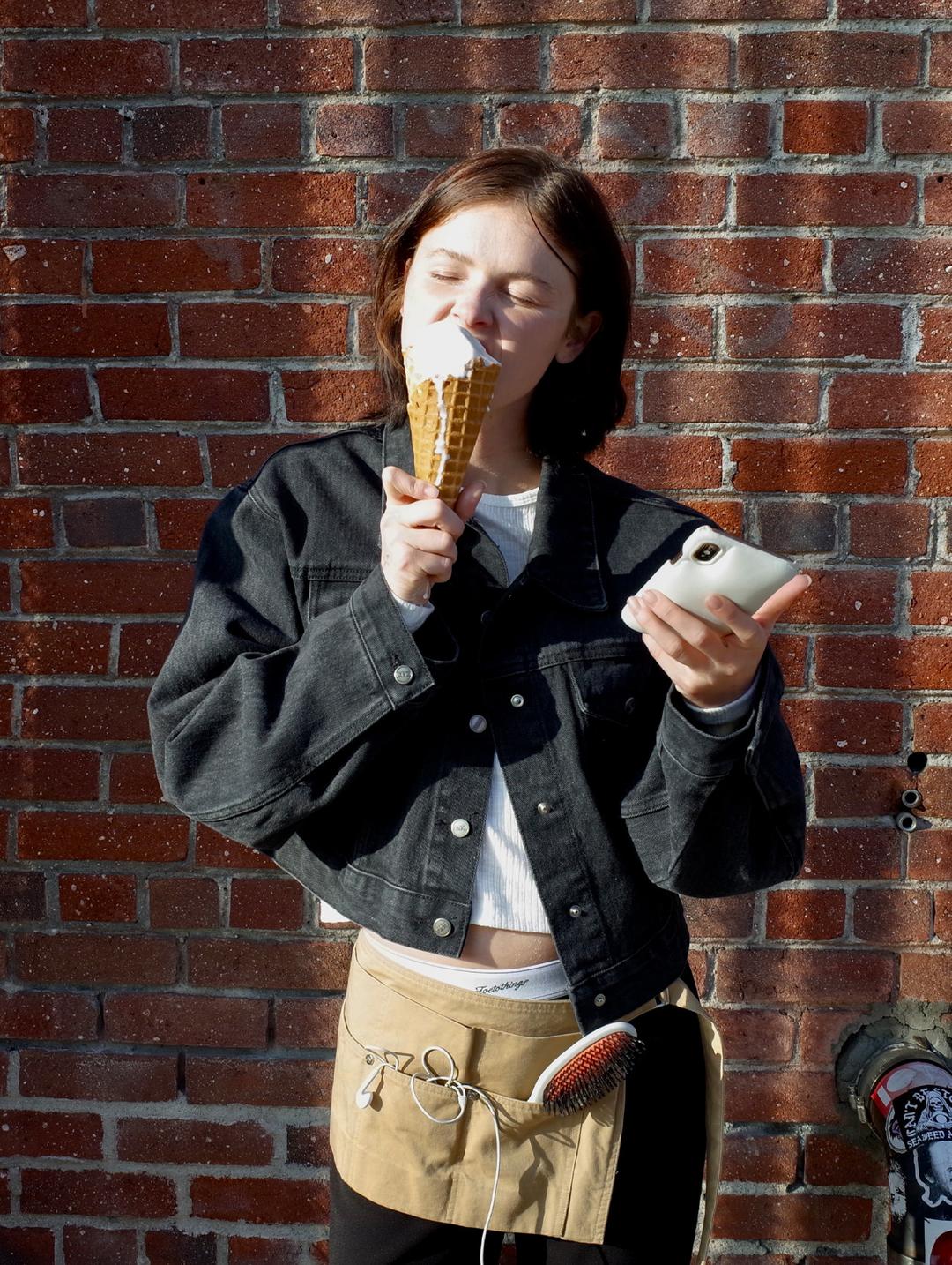 CARMEN BLACK DENIM JACKET