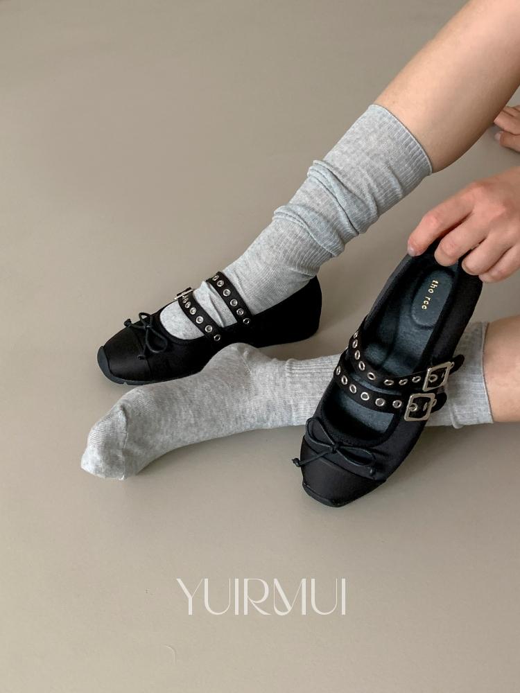 유이르무이 쉘터 새틴 리본 펀칭 벨트 발레리나 메리제인 플랫슈즈 1cm