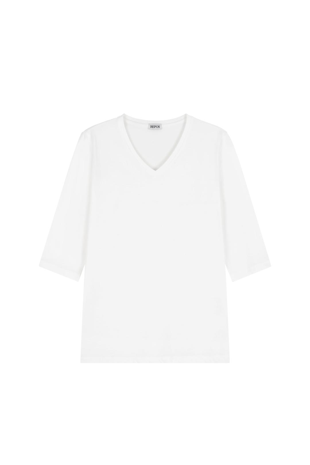 THREE-QUARTER SLEEVE V-NECK T-SHIRT (WHITE)