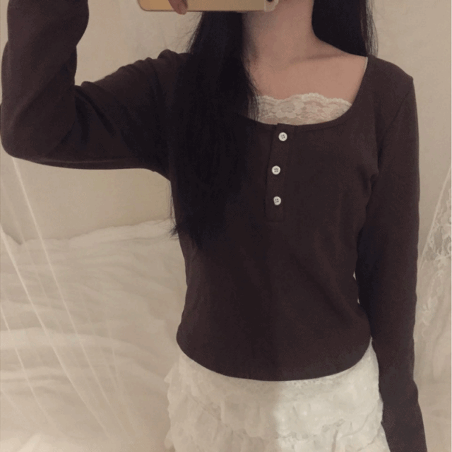 [단독/소량입고*]빈티지 레이스 포인트 긴팔티⋆⁺ (y2k/핀터레스트)