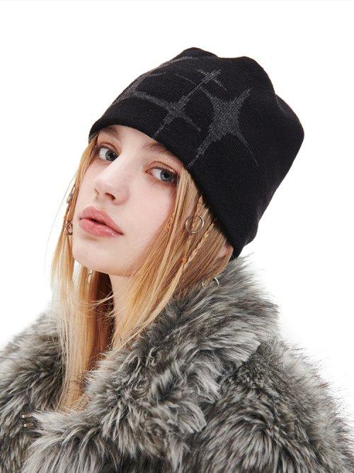 L BEANIE
