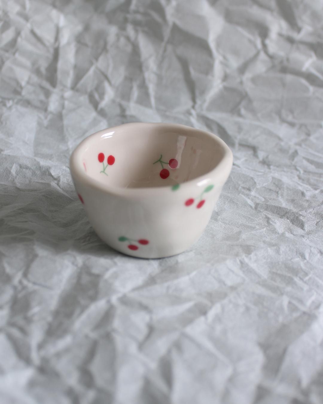 cherry egg bowl / half