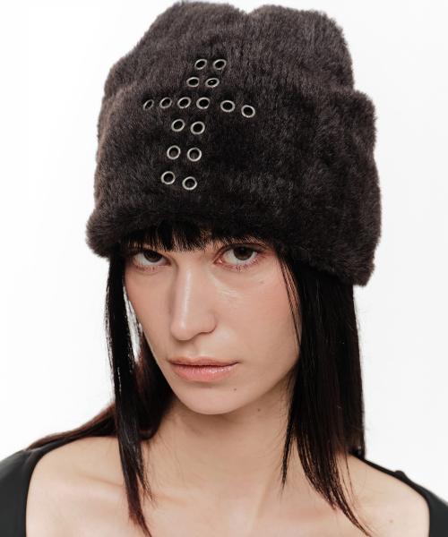 HUG STUD BEANIE (BLACK)