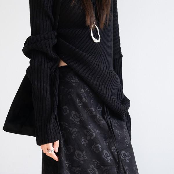Rose Frill Midi Skirt (Black)