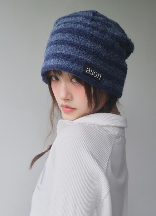CHESHIRE BEANIE / BLUE
