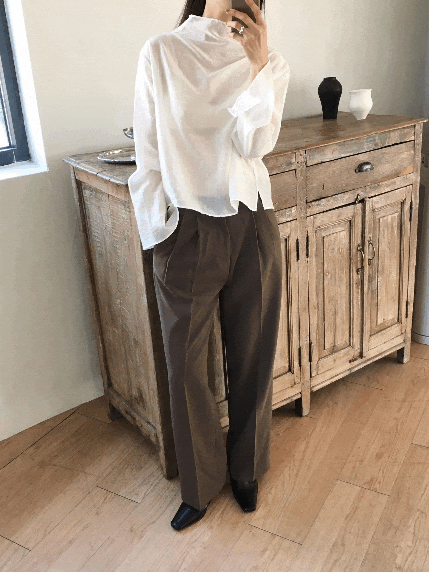 모어나인 시스루하이넥블라우스 시어하이넥블라우스 샤인블라우스