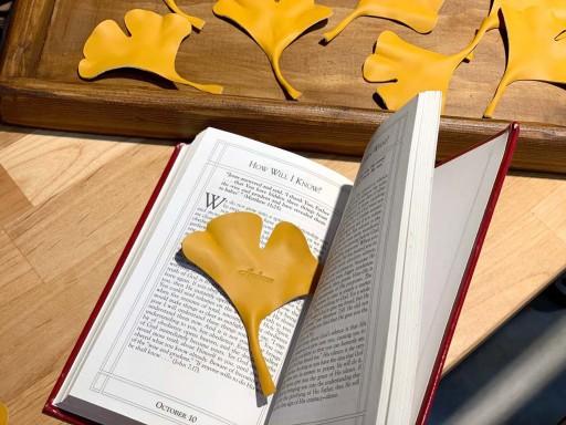 [선물추천/독서] 마음을 나누는 은행잎 책갈피