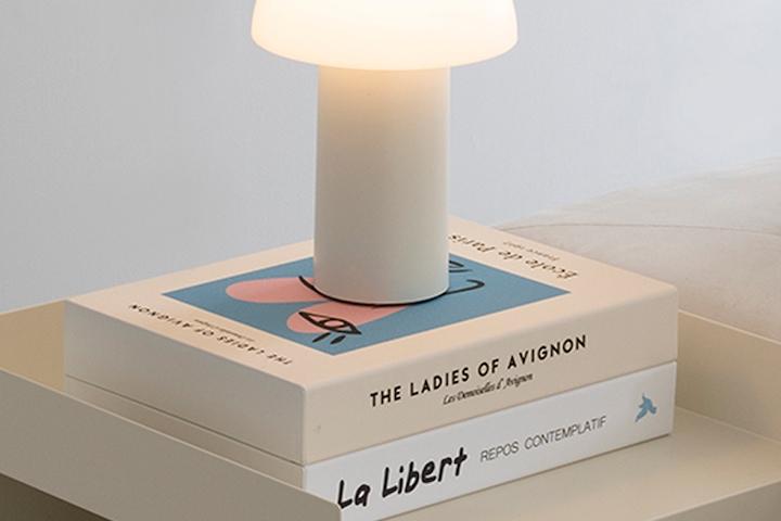 오브제탭 책모양 디자인 멀티탭 전선 셋톱박스 공유기 정리함