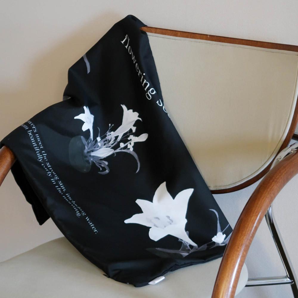 [made] season black pillow cover