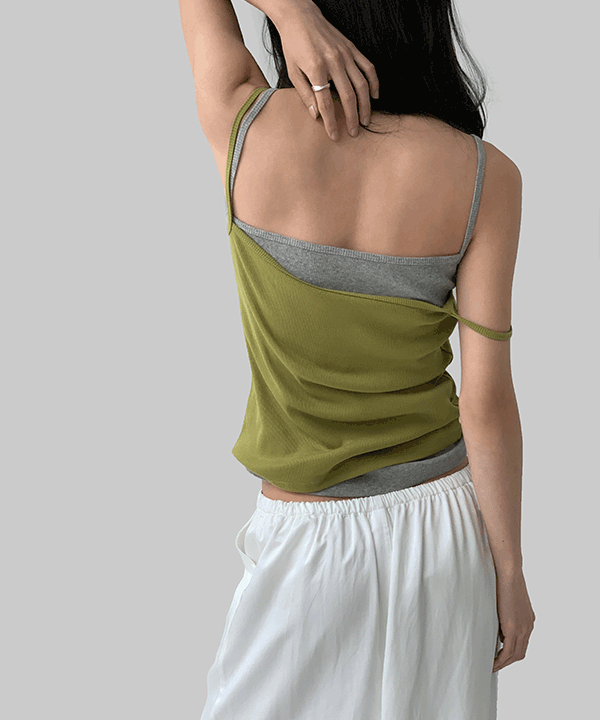 매니크 로이키 보트넥 슬리브리스