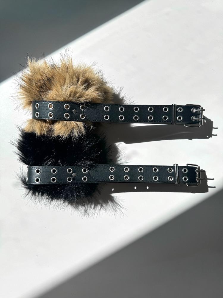 Eyelet fur belt