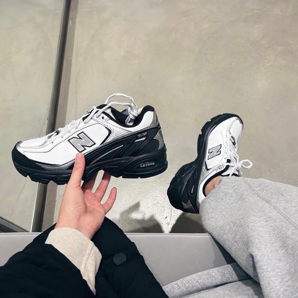 뉴발란스 509V1 화이트블랙실버
