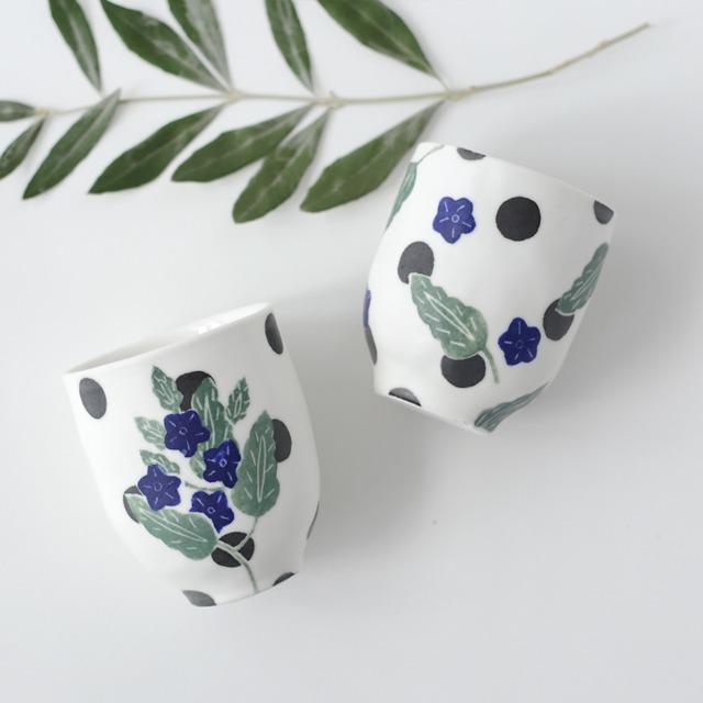 [김운희] 검은물방울 파란꽃잔