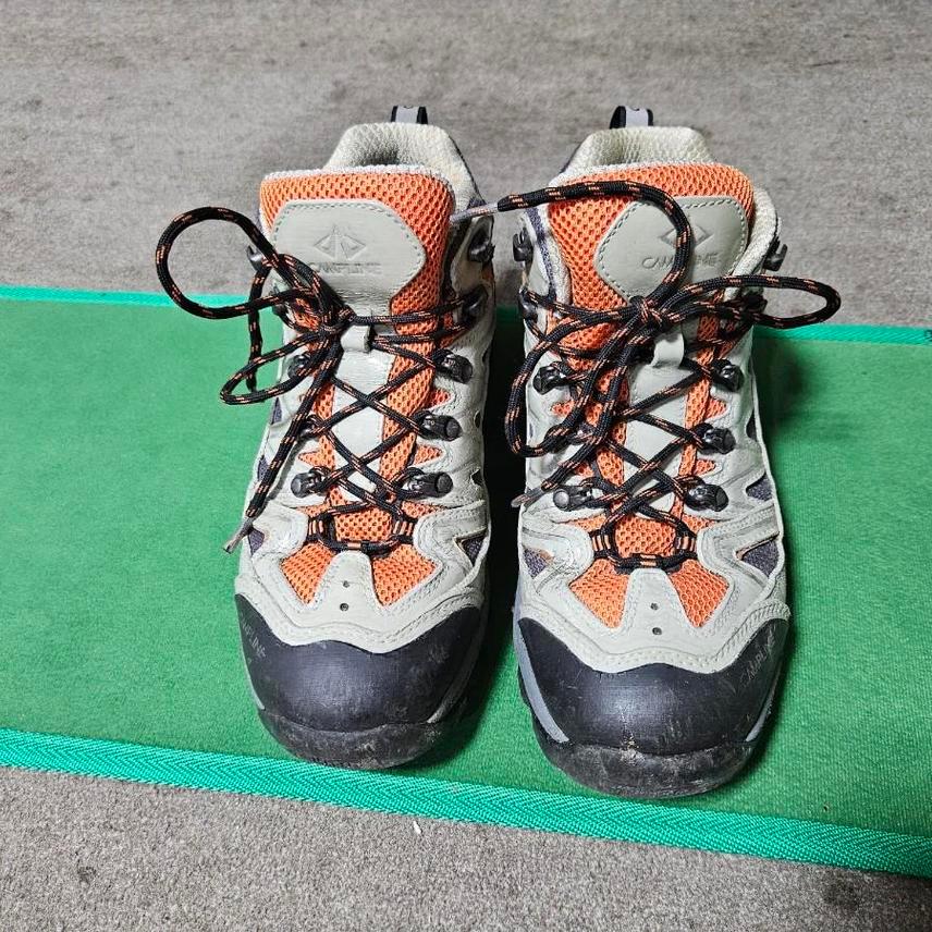 캠프라인 등산화 270