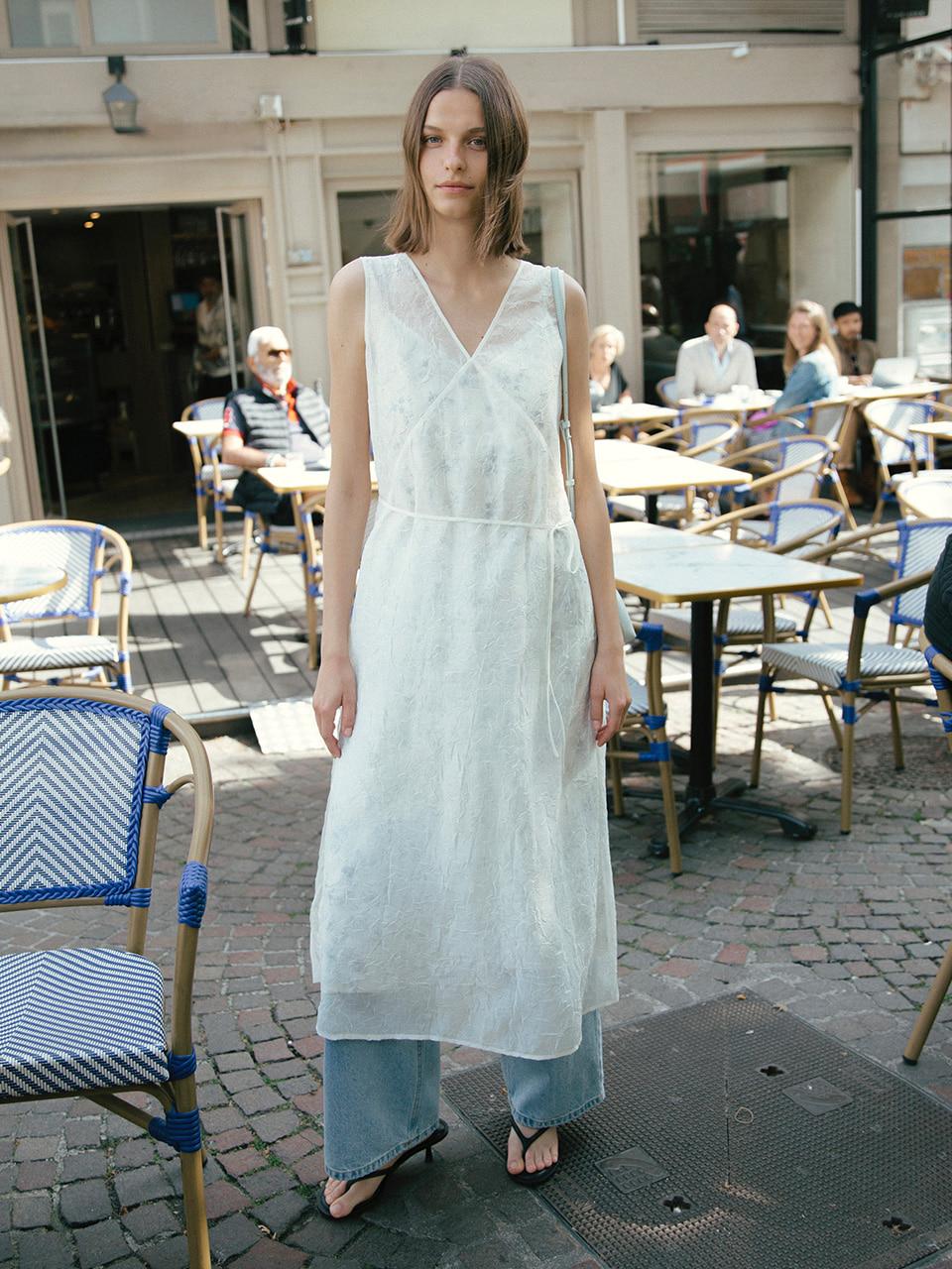[BLUE 6/19 예약 배송][SET] Printed Slip Dress + Sheer Sleeveless Dress SW5MO276_2color