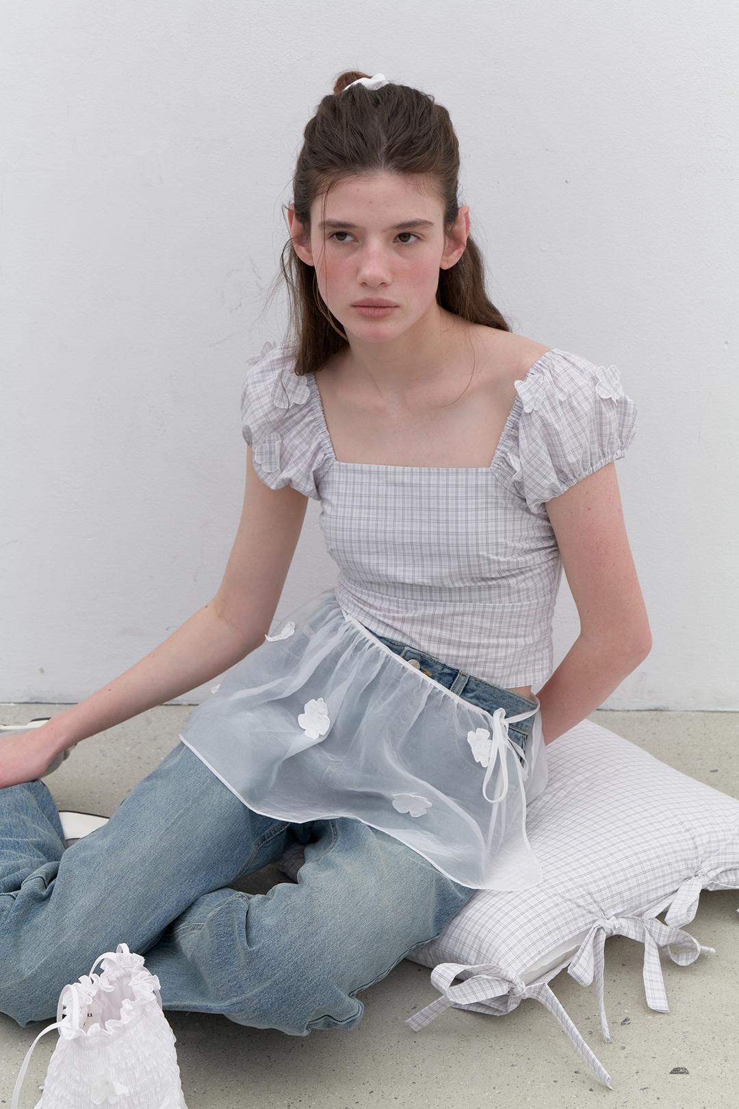 (2nd) Applique Top (Grey Check)