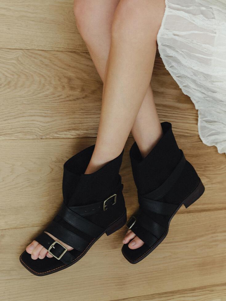 GIU SANDAL BOOTS [BLACK]
