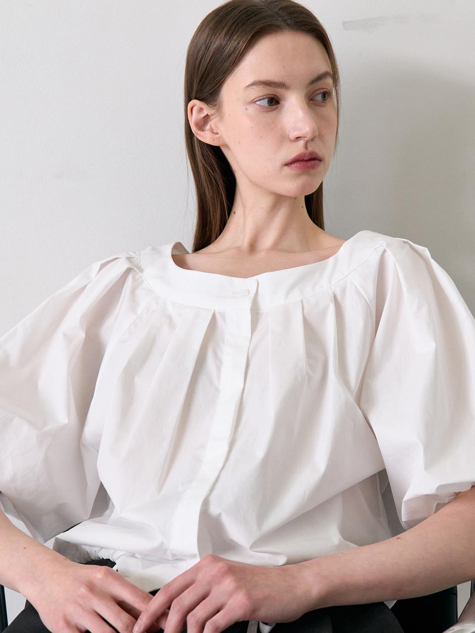 펌킨 핀턱 스트링 소매 볼륨 셔츠 화이트 L035